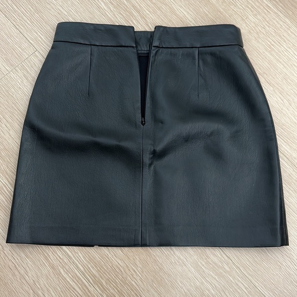 Wilfred Mini Skirt - Picture 3 of 3